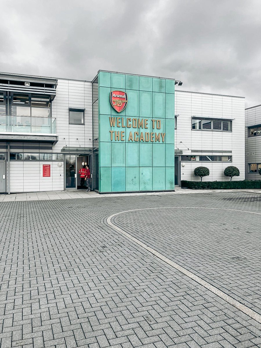 ⏱ FT: Arsenal 1 Blackpool 0

The Under-16's were narrowly beaten by Arsenal at Hale End, but showed they can mix it with the the very best.

A great trip that will stay long in the memory of the players and staff involved.

🍊 #UTMP