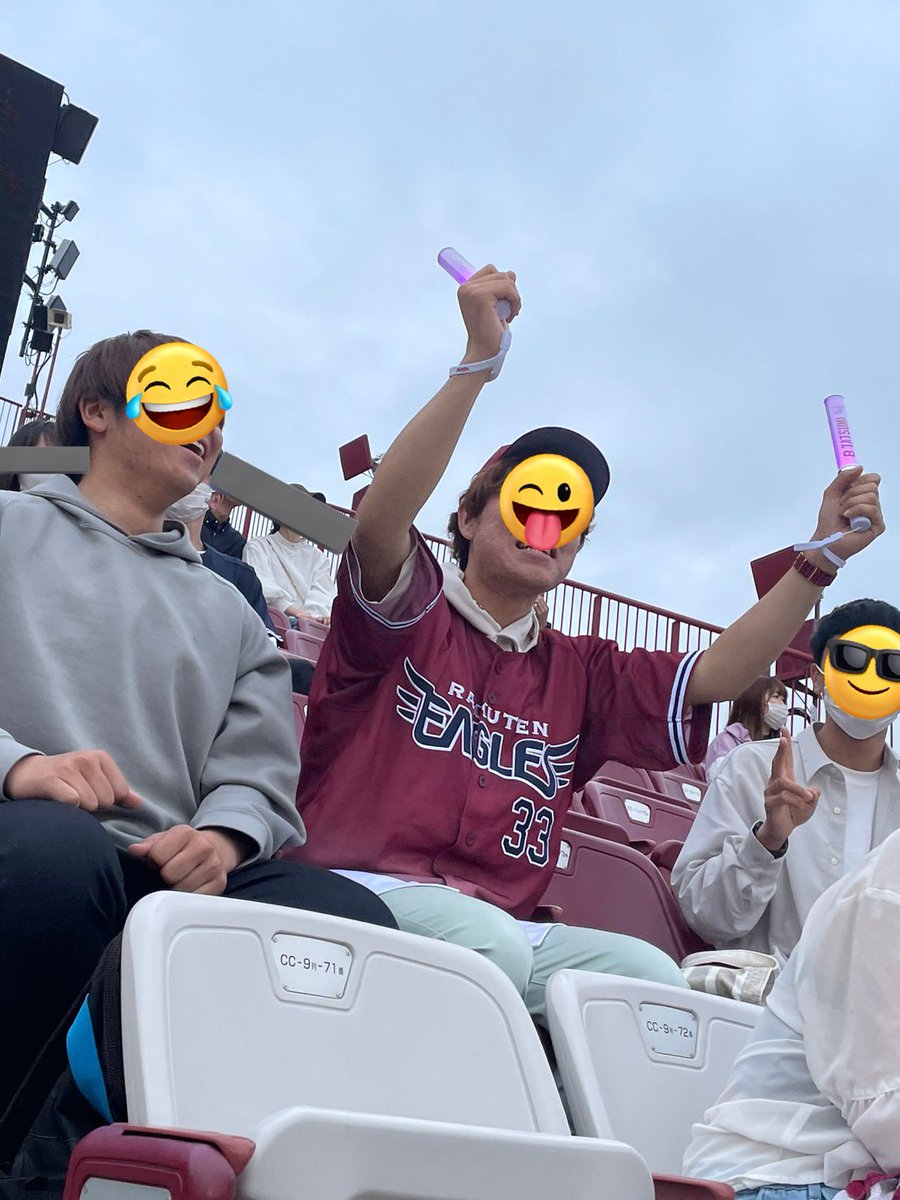 drop_outs's tweet photo. 昨年の活動を一部お見せします！
練習はもちろん、学内外のチームとの練習試合も定期的に行います！10月に行われた学内での対抗戦「クルール杯」では優勝しました🏆
野球以外にも芋煮会やBBQ、プロ野球観戦など、大学生活を彩るイベントを用意してます！
#春から東北大
#春からC4 https://t.co/XCSJjzBrfC