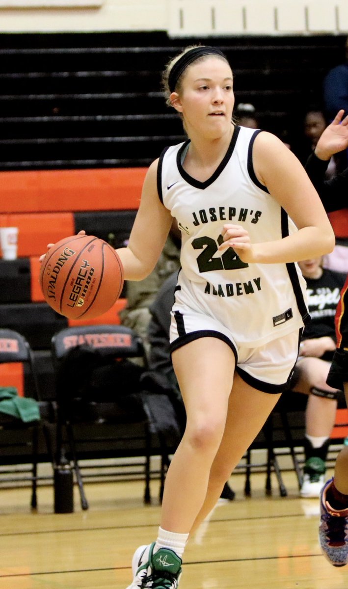 SJABasketball's tweet photo. Senior @SieversAbby 

4 year varsity player
99 career games
382 points
286 rebounds
99 assists
49 3-pt shots made
53 steals
59 blocks
Game highs:
14 pts (3 times)
10 rebounds (11/24/23)
4 3-pt shots made (11/29/23)

#greatHShoopscareer #thankyouAbby https://t.co/TWVDfxfZMr