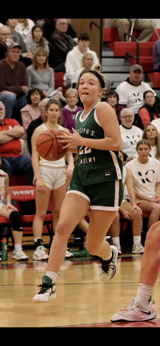 SJABasketball's tweet photo. Senior @SieversAbby 

4 year varsity player
99 career games
382 points
286 rebounds
99 assists
49 3-pt shots made
53 steals
59 blocks
Game highs:
14 pts (3 times)
10 rebounds (11/24/23)
4 3-pt shots made (11/29/23)

#greatHShoopscareer #thankyouAbby https://t.co/TWVDfxfZMr