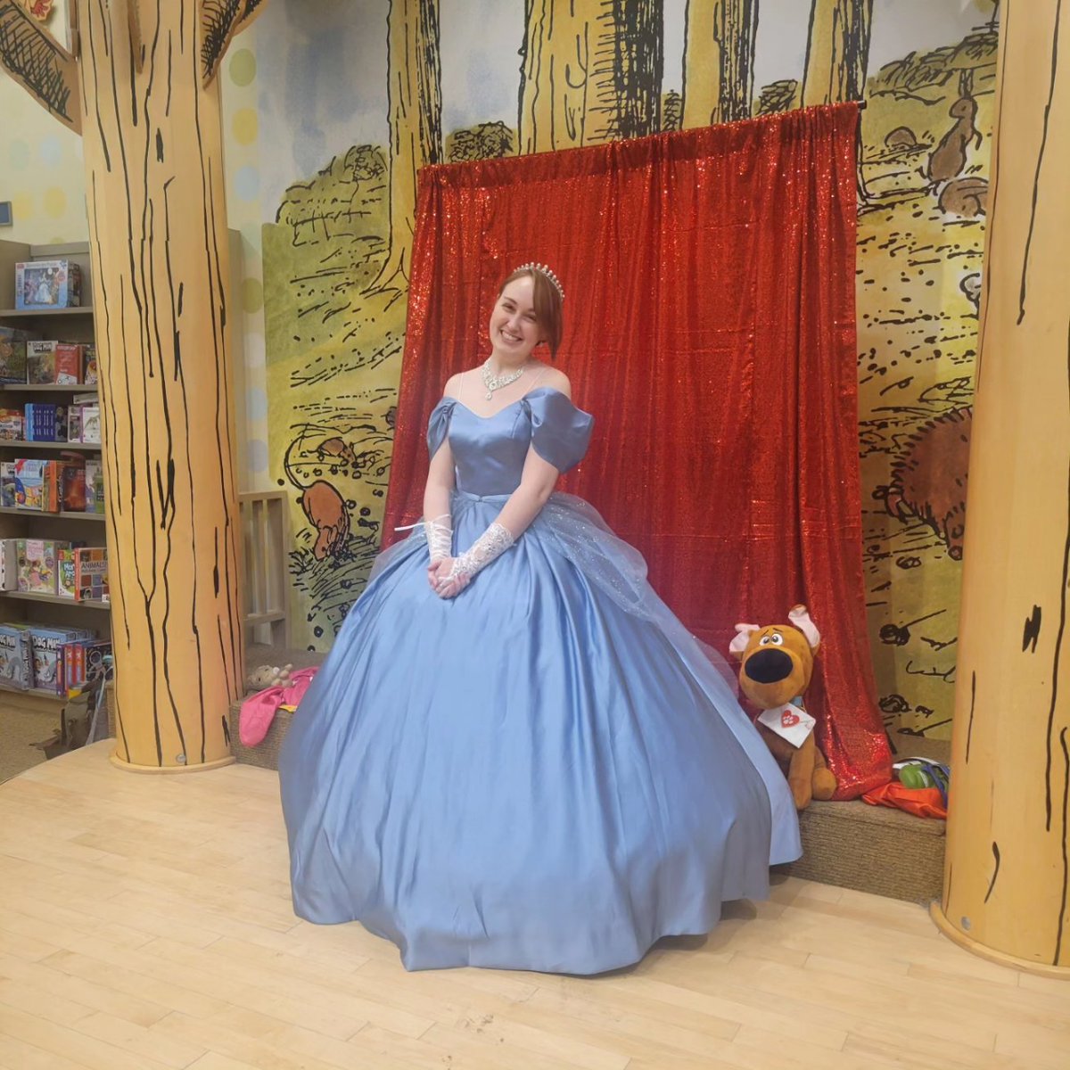 BNReading's tweet photo. Stop by and check out the Bookfair!!!! @cosplayerscare will be here till 3!!!
#BNreading #BNBookfair #valentinesweekend https://t.co/JyureUcRQX