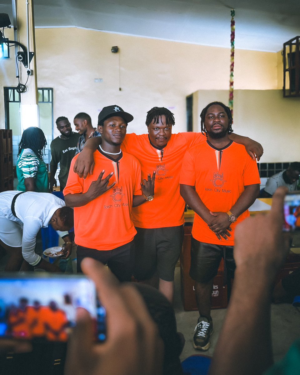 City Cypher 1 out now!
Tag who you would like us to feature on Episode 2
Link 👉🏼 youtu.be/5Sv5oTmVr1Q
#TorchCityTrio #CityCypher