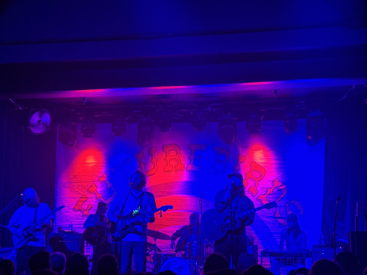 great show from pearl charles, the nude party and futurebirds - rousing bertha to close it out- notable fleetwood mac dreams cover- got a couple favorites in Rodeo and Chevy van - thanks y’all 🥂❤️🔥🎉