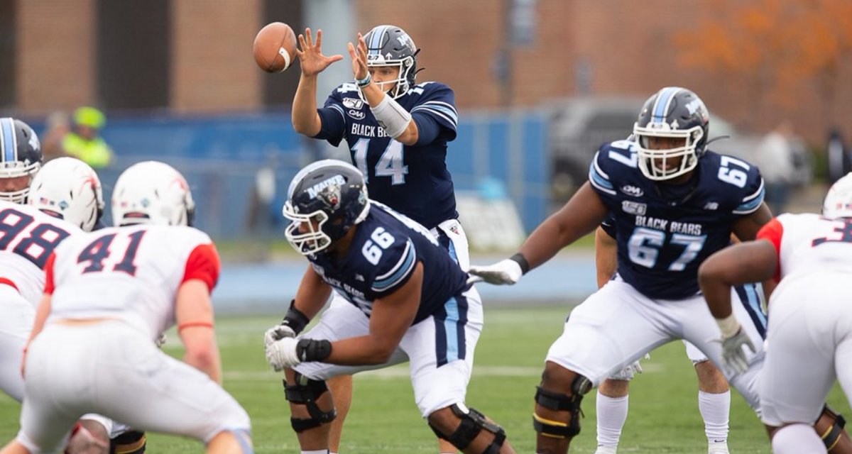 #AGTG After a great conversation with <a href="/CoachBucar/">Dave Bucar</a> im BLESSED to receive an offer from the university of Maine!!!
<a href="/PAcoachP/">Joe Pizano</a>