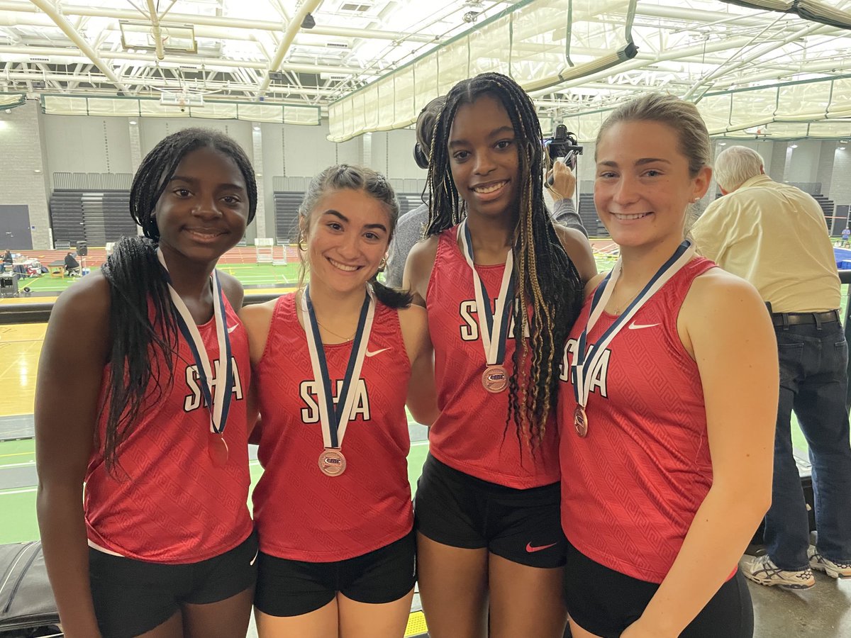 sha_trackies's tweet image. SHATF Great way to start the Class championships taking medals in the first two relays. 4x2 Kayci Gayle, Jianna Pompano, Maya Draughn and Lindsay Crowley medaled in a strong field of competitors. ⁦@SHA_Sharks⁩