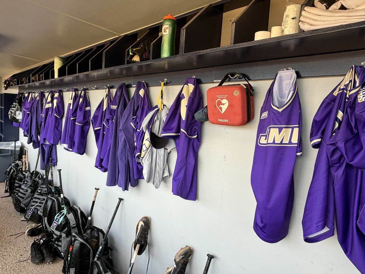 Start wearing purple 😈💜

#GoDukes