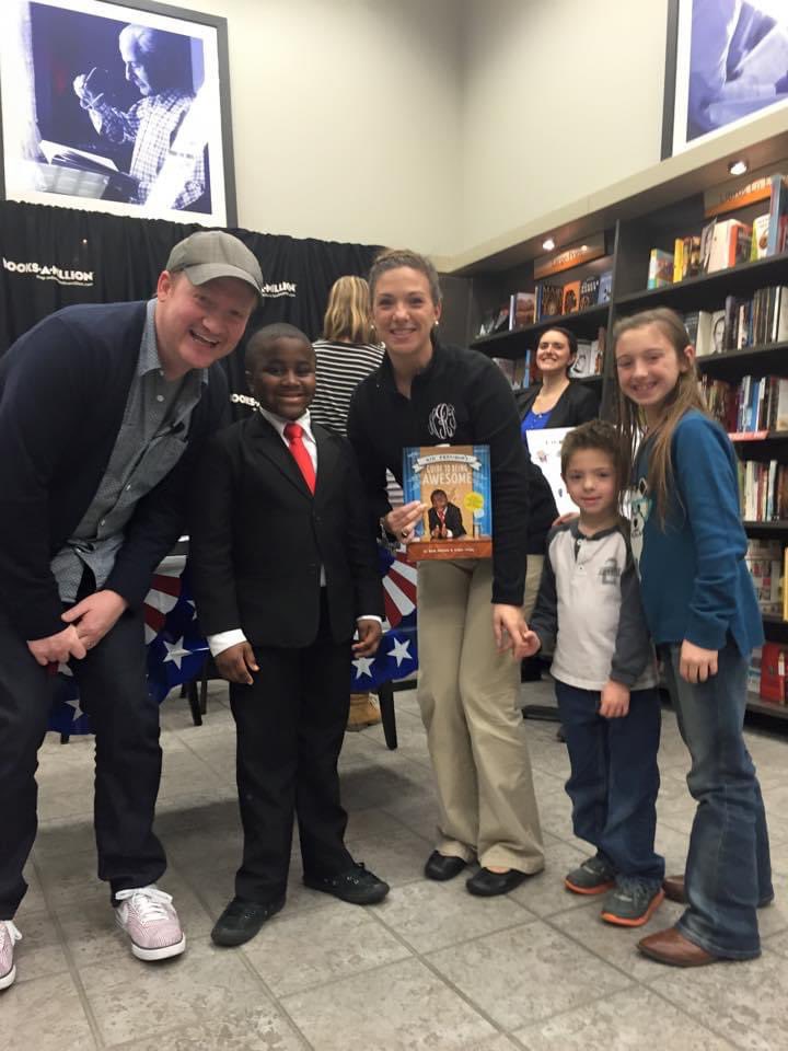 Such a fantastic memory from 2015. We still love  #KidPresident !@thebradmontague <a href="/iamkidpresident/">Kid President</a> <a href="/_rileyrobinson_/">Riley Robinson</a>