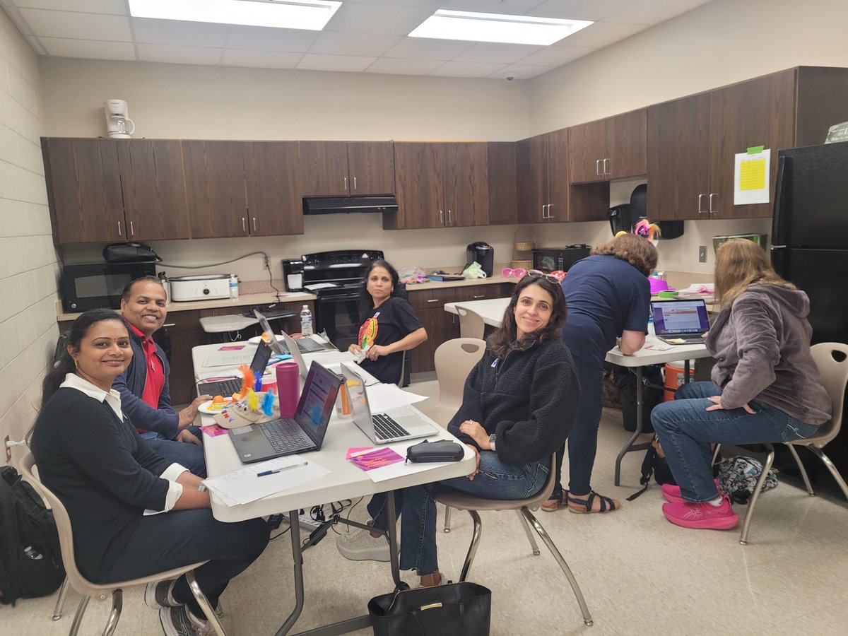 At <a href="/IDODI/">Destination Imagination</a> tournament. Appraisers are ready to welcome 10+ teams participating in the Heart of Texas DI Service Learning Challenge. Such creativity, innovation, teamwork and fun!! All our schools should be doing this!!! <a href="/nvarljen/">nancy varljen</a>