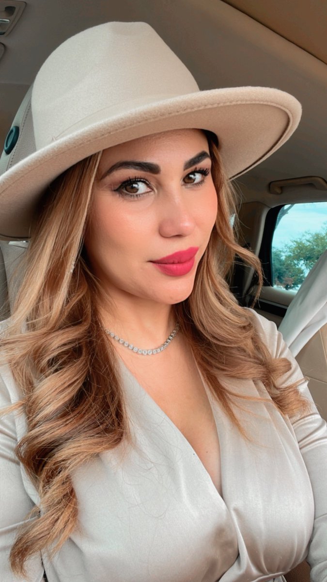 ErikaEdma's tweet photo. Are you ready for Rodeo SA? 🤠😎❤️#damaslatinastv #edmaevents #edmamarketing  #rodeo #rodeosa #sanantonio #texas #vamonos https://t.co/80o0MQ9UCV