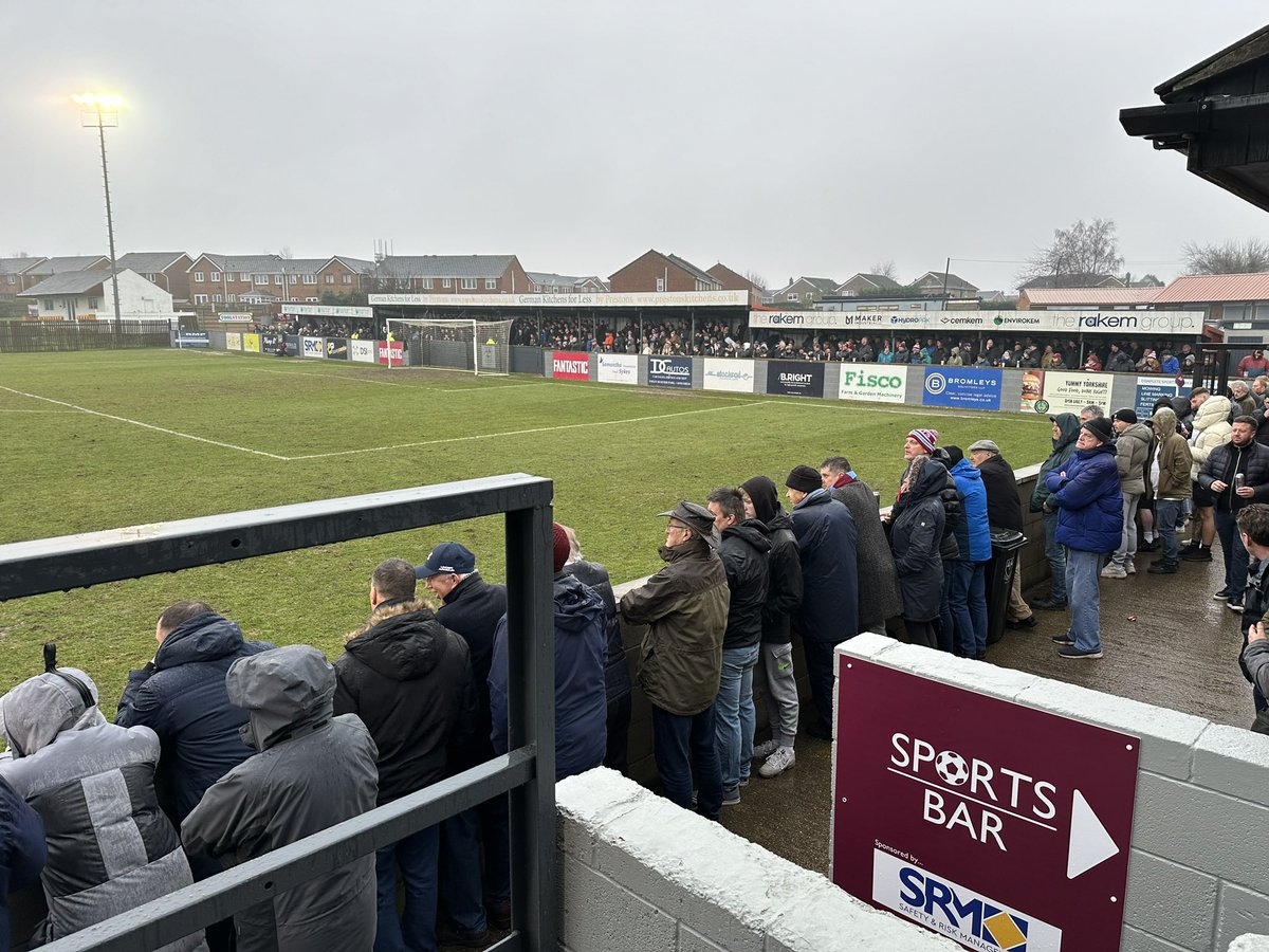 8️⃣2️⃣8️⃣ of you here today 🙌 

Thank you for your magnificent support this afternoon, Pewits 👏