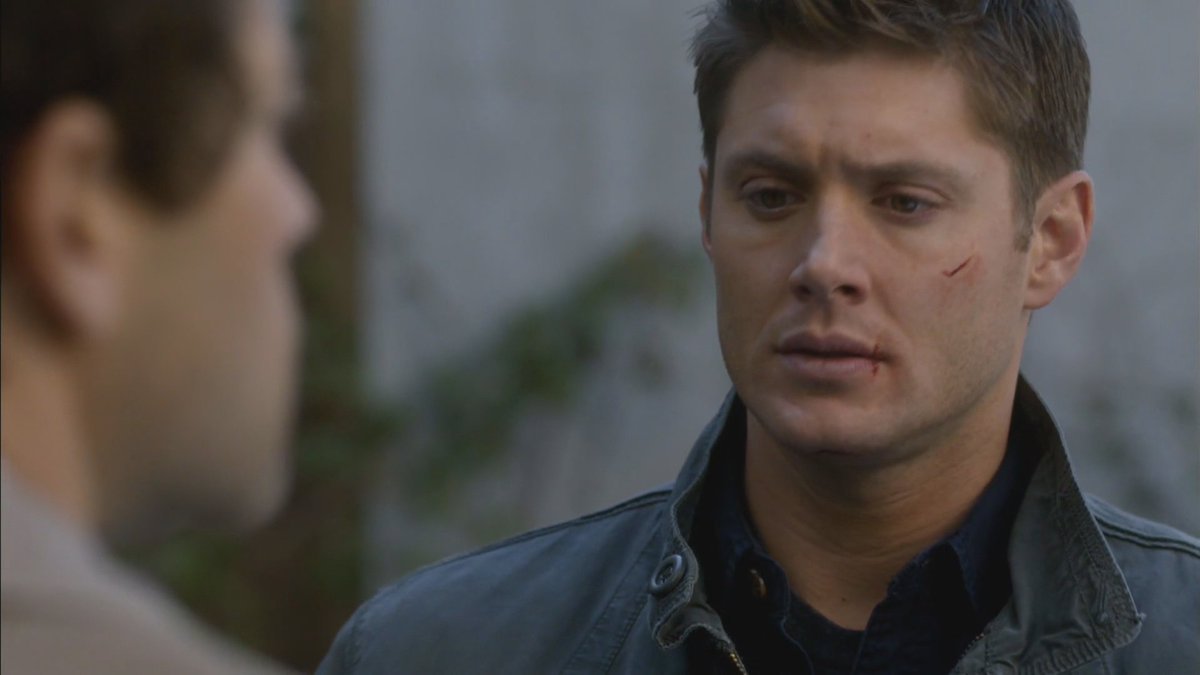 sastiels's tweet photo. dean wants cas to do a striptease for him sooo badly https://t.co/K5hoWZewAp