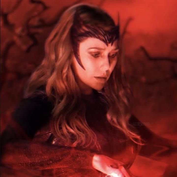 chaoticwxtch's tweet photo. happy birthday to every version of wanda maximoff ❤️‍🔥 https://t.co/RREGPhMIbP