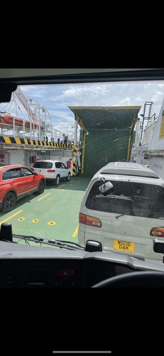 George Hamilton tweet media