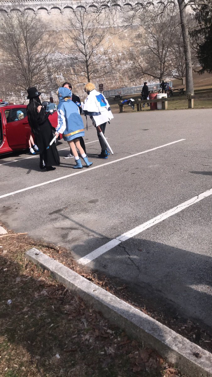 The one pic I was able to get at the shoot lmao but it was so damn cool to be here 🙏 <a href="/jayeazywhat/">Jayeazywhat</a>