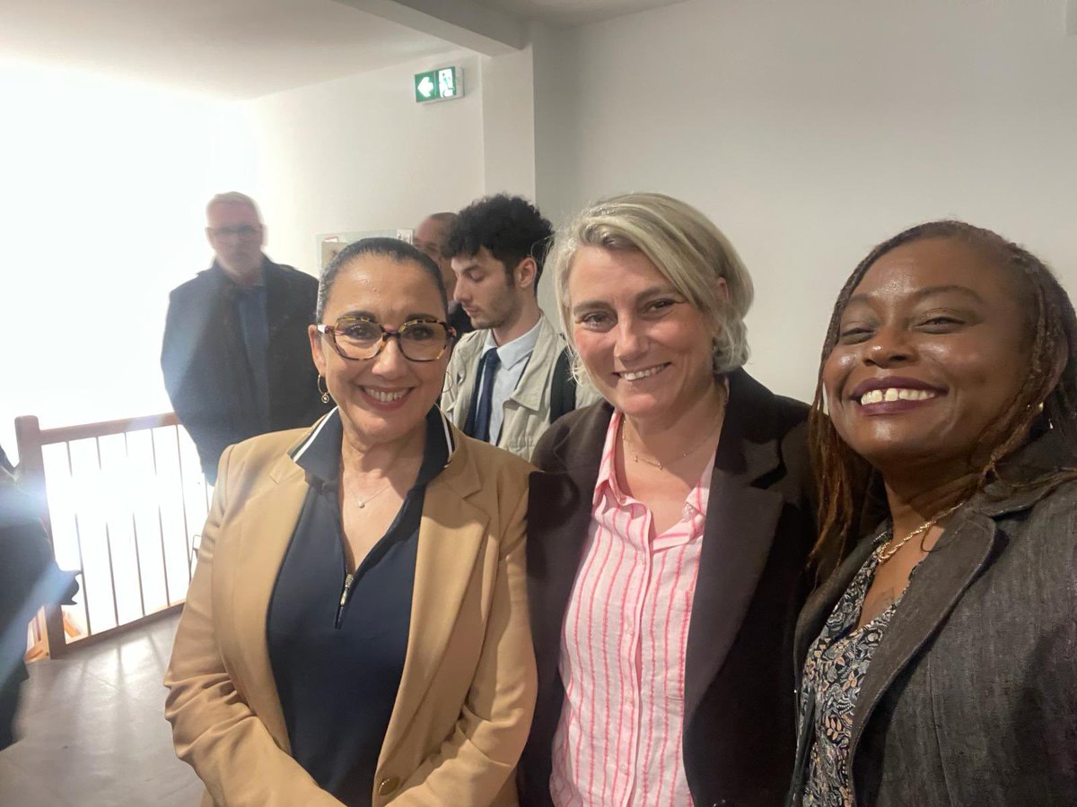 Le <a href="/Syndicat_UNIPA/">Syndicat UNIPA</a>, représenté par Woodlyne Bazelais, IPA membre du Conseil d’Administration, était présent pour échanger avec <a href="/CaVautrin/">Catherine Vautrin</a>, <a href="/fredvalletoux/">Frédéric Valletoux</a>, <a href="/fadila_khattabi/">Fadila Khattabi</a> et <a href="/stephanie_rist/">Stéphanie RIST</a> lors de leur déplacement à Meung-sur-Loire