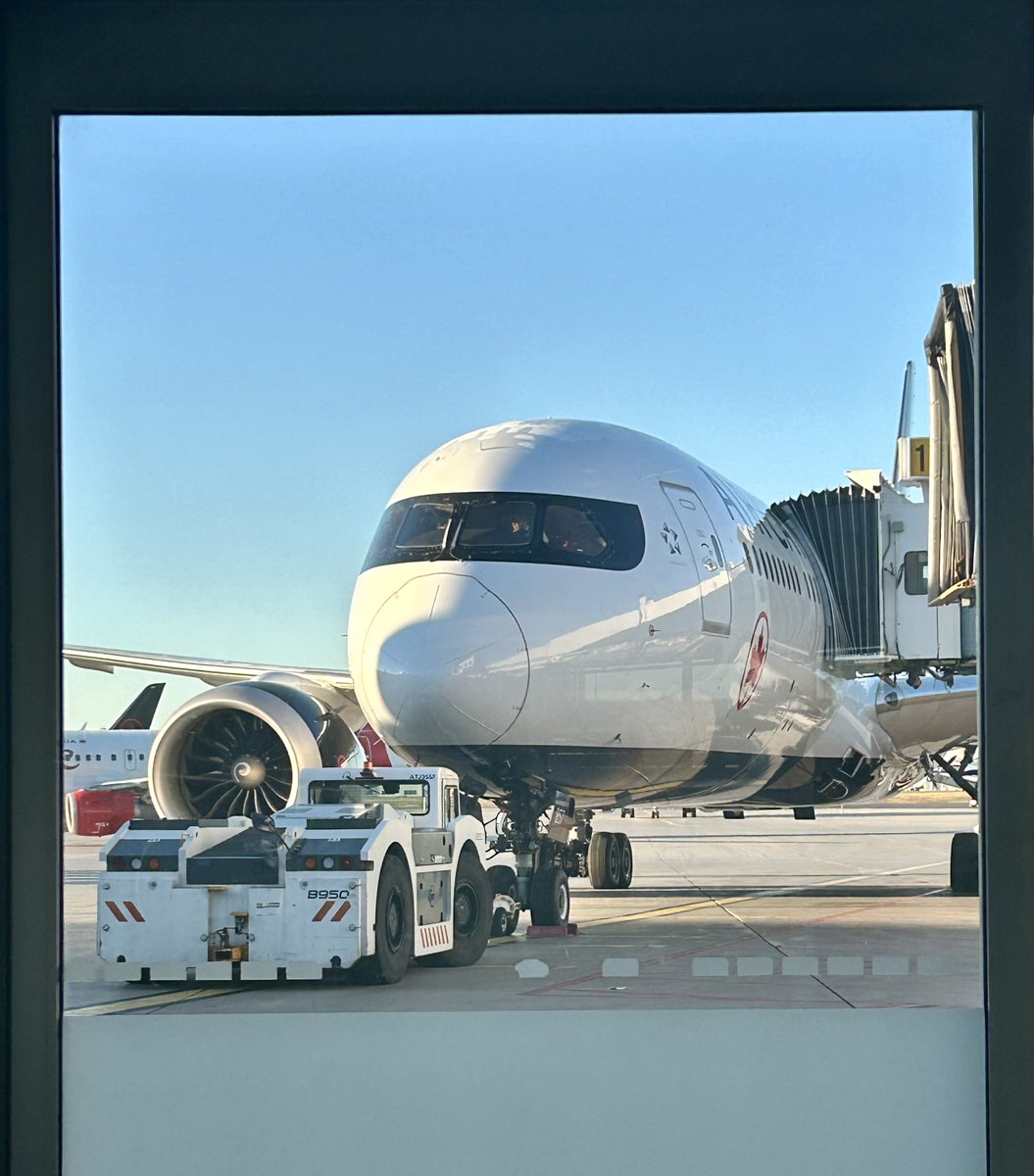 TorontoPearson's tweet image. Mixtape coming soon #readyfortakeoff