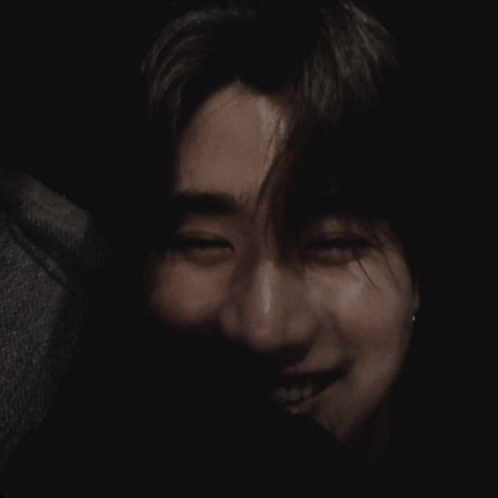 esaniscm's tweet photo. night selfies are kinda our thing 🤳🏼

★ [ #ThaiSelcaDay #TSD #perthppe @perthppe ] https://t.co/h7A0RR1T6F