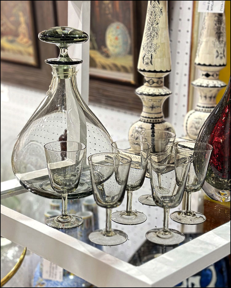 New inventory in booth J1: Per Lutken for Holmegaard “Ramona” decanter in charcoal glass, w/six associated glasses. #TwoGuysAndADog #PerLutken #Holmegaard #Barware #Decanter #MidCenturyModern #MCM #VintageGlass #Entertaining #DanishModern #MadeInDenmark #HomeDecor #InteriorDesign