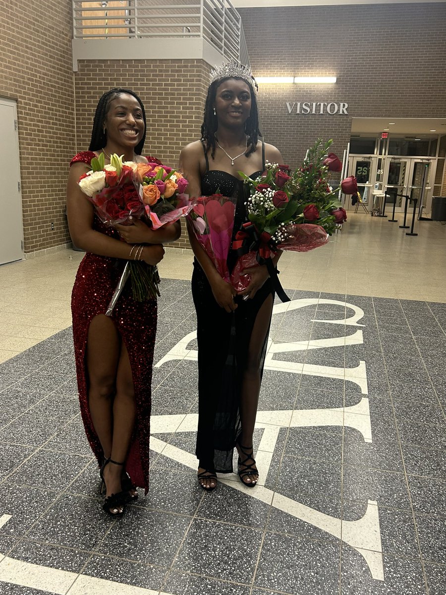 Homecoming 2024 
Brains, Beauty, and Athletic… <a href="/DadreannaF/">Dadreanna Frost</a>