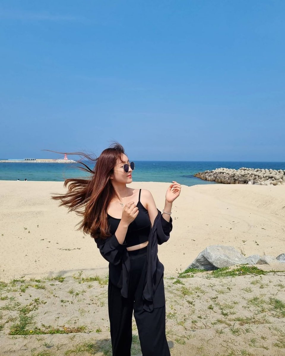 I will compete in beauty with the blue sea.☺️☺️