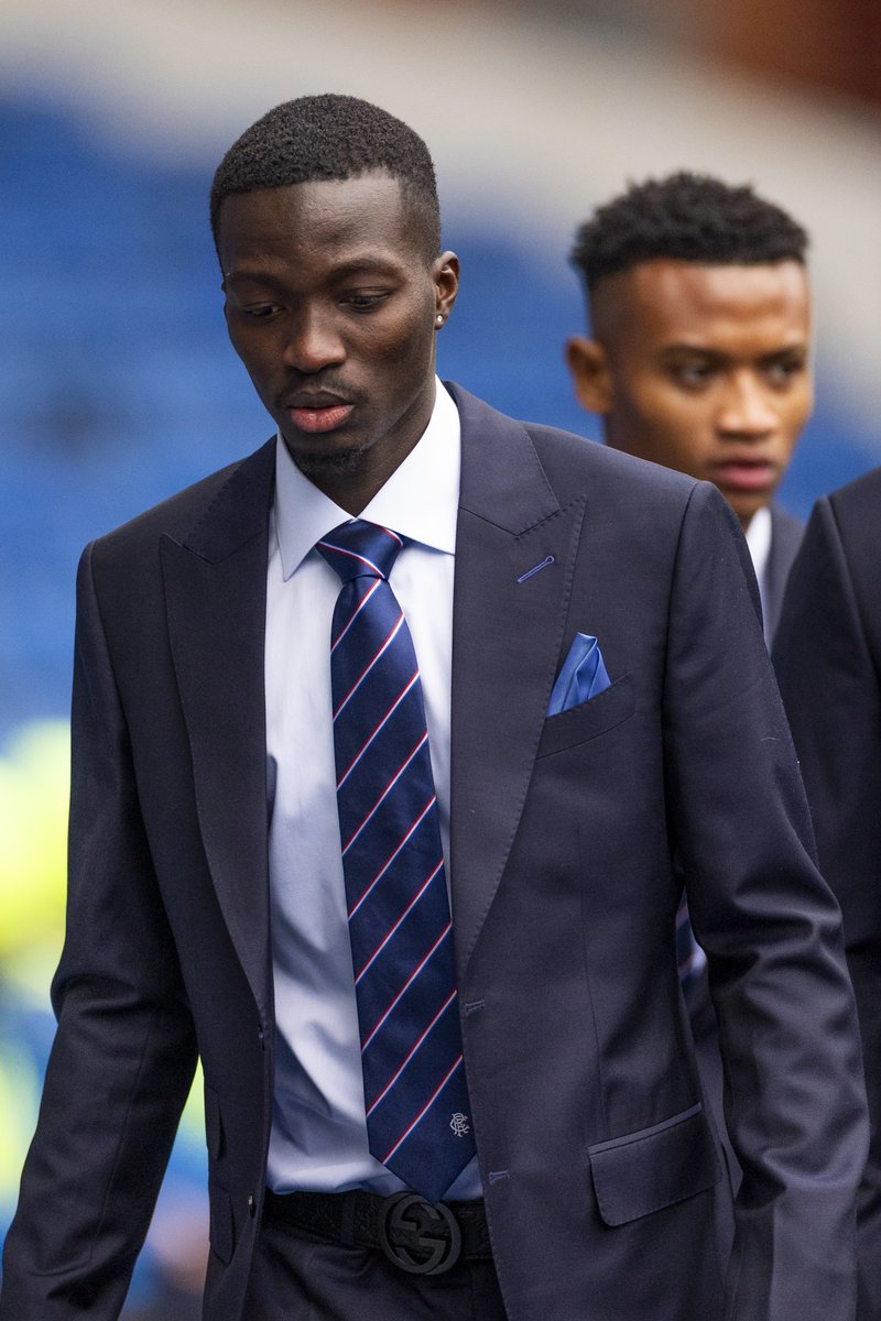 DelSouness's tweet photo. Gucci Belt 🔴⚪️🔵 https://t.co/PZnslX6Q5q