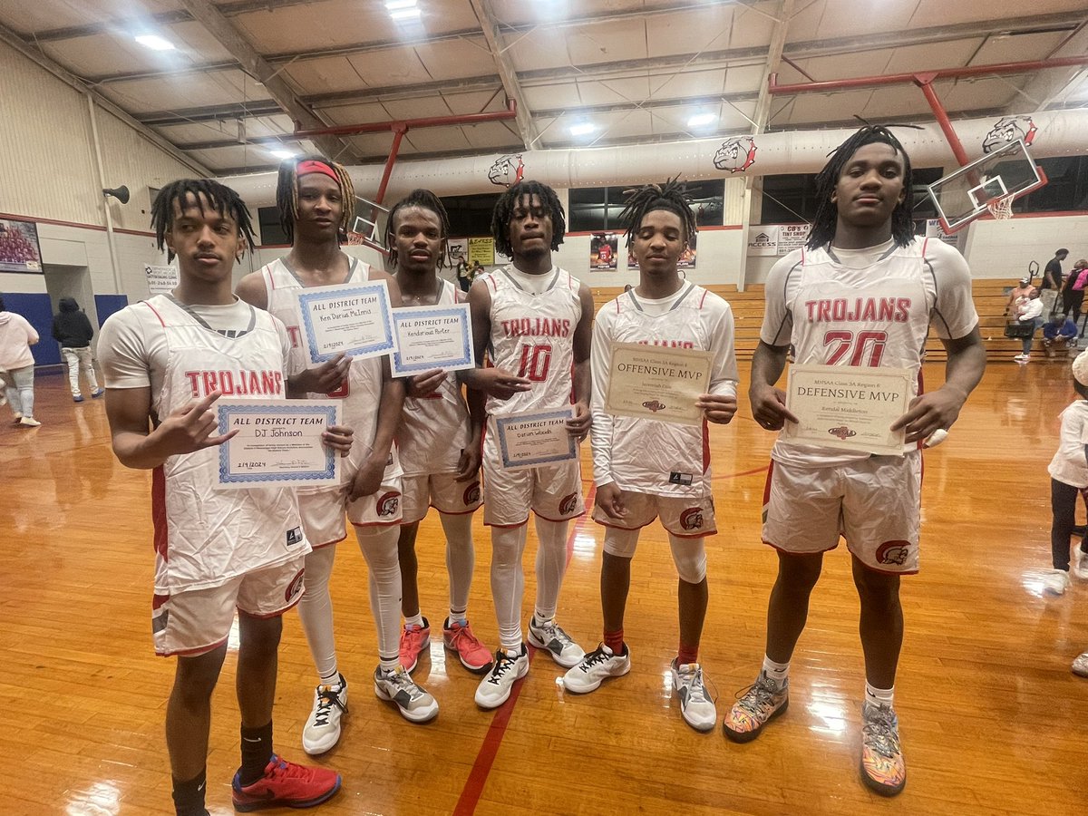 🏆B2B 🏆
Region 6-3a District Champions
Region 6-3a All District:
DJ Johnson
Ken’Darius McInnis
Kenddarious Porter
Darian Woods
Region 6-3a Co-Most Valuable Offense: Jeremiah Cole
Region 6-3a Most Valuable Defense:
Kendal Middleton
Region 6-3a Coach of the Year:
Jarrod Milloy