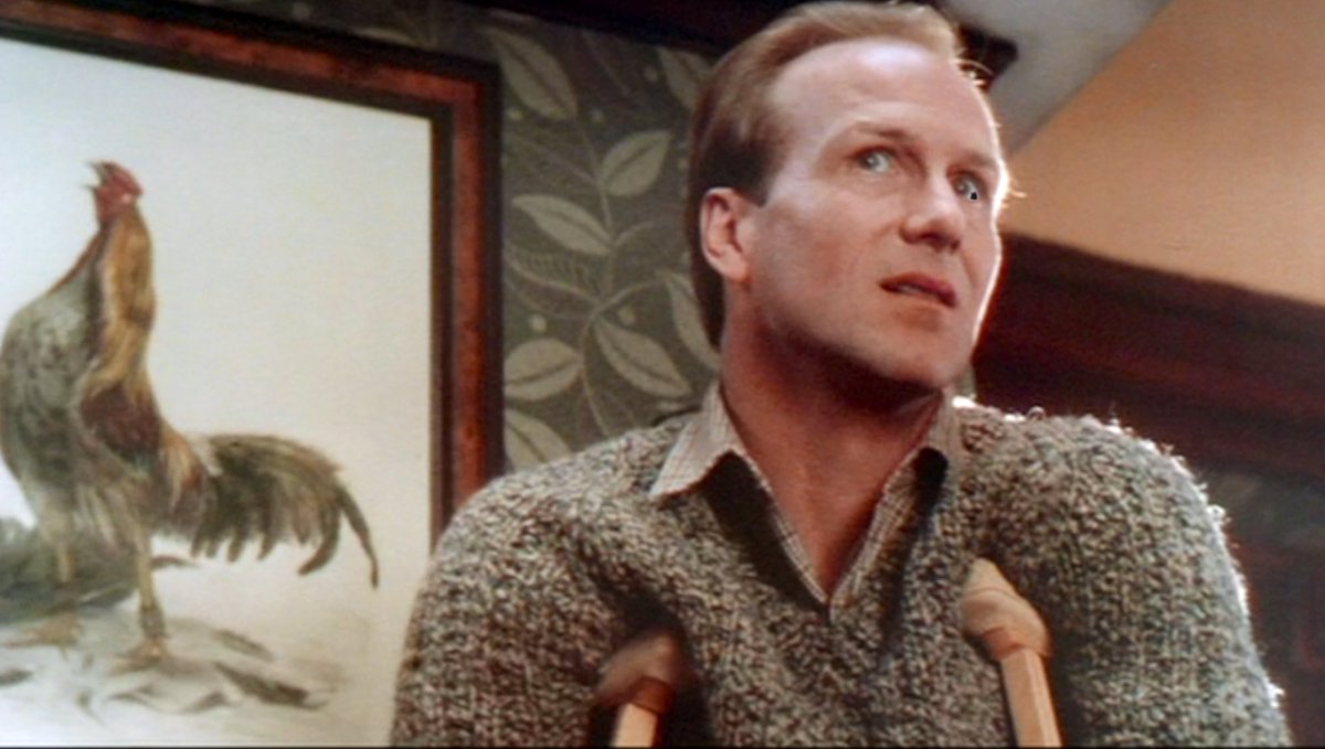 FOURfpf's tweet photo. THE ACCIDENTAL TOURIST
(Lawrence Kasdan, 1988)

#FourFPF #4fpf #BestPictureNominee #GenaDavis #WilliamHurt #KathleenTurner #AnneTyler #Oscars #BestActress https://t.co/3l2eTfReJS
