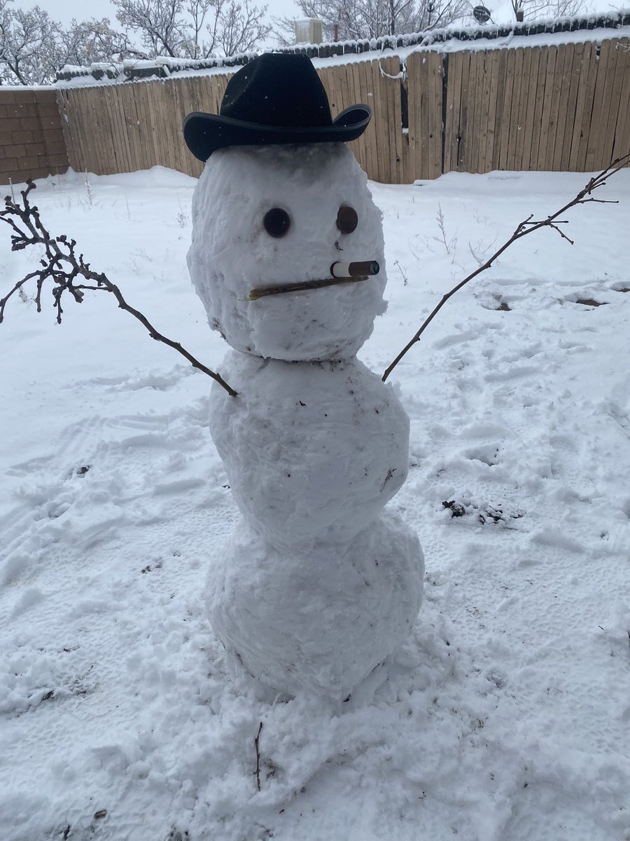 Snow day! ☃️🤠