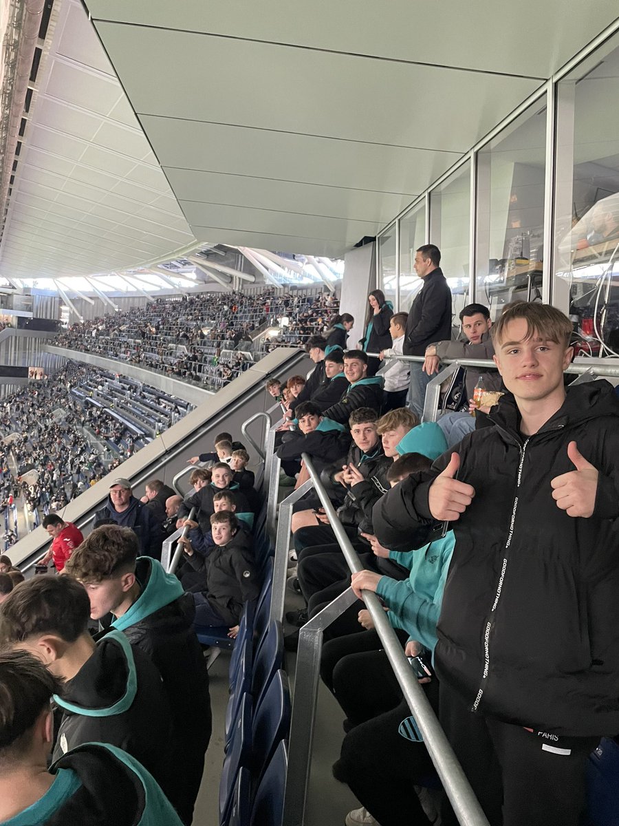 AG_BroEdern's tweet photo. Bant a ni!!! ⚽️ https://t.co/9DySlGRtyY