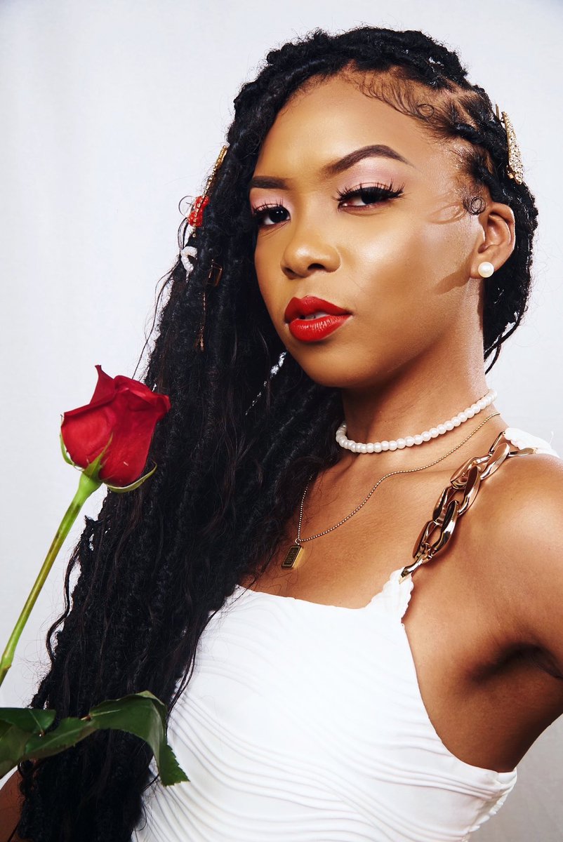 Sweet like a flower in bloom 🌹