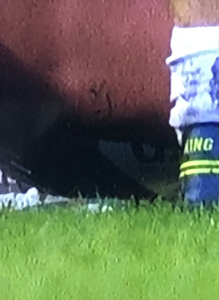 JackJakdrssll's tweet photo. @BBCSport We were robbed.. ball clearly grounded https://t.co/VZbcNUfkcx