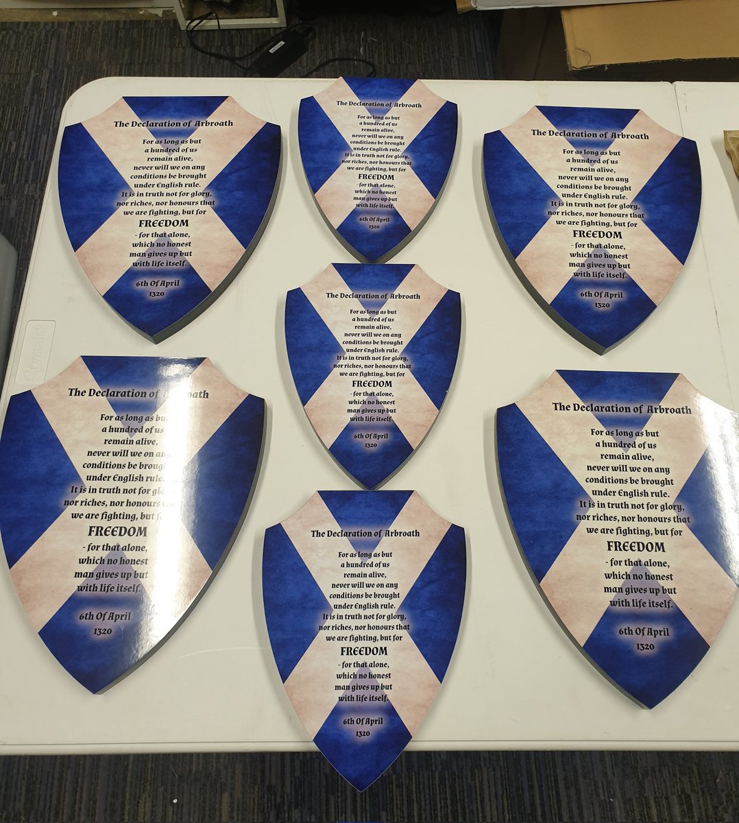 MerchSaltire's tweet photo. I've been making these stunning Declararion of Arbroath shield plaques.

They look great hanging from you wall!

#SCOTLAND #declarationofarbroath #scotlandandindependence #yes2 #scottishandproud #robbed https://t.co/sKycsfL2kY