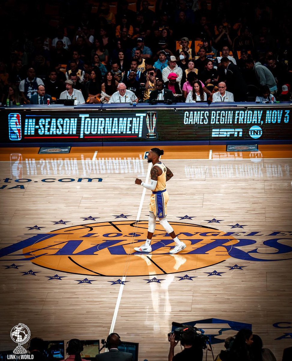 LakersEmpire's tweet photo. D’Angelo Russell is shooting 46.3% from three in his last 20 games. Also averaging 24.1 PPG (47% FG) https://t.co/69KHOCaOyk