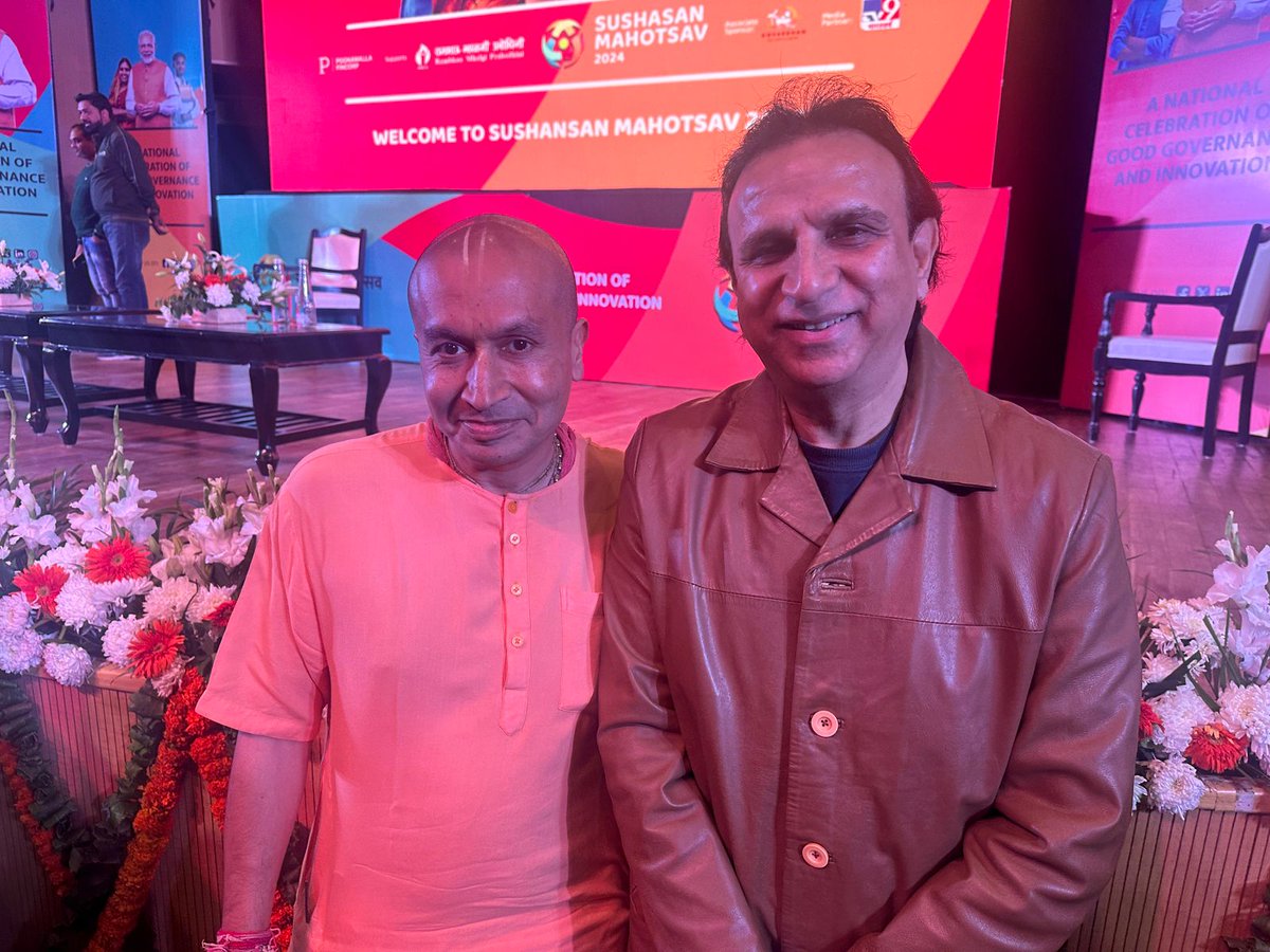 jitendrajamwal's tweet photo. With Guruji Gaurand Das,  head of ISKON Juhu Mumbai. https://t.co/zI7oKX7npH