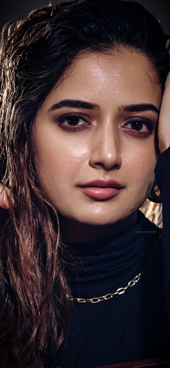 Munna_Avenger's tweet photo. Ashika Ranganath UHD THREAD ❤️‍🔥 https://t.co/emV7Vge2Ld