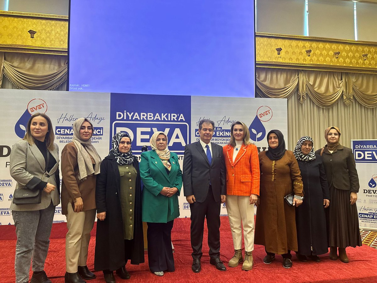MhgMihrican's tweet photo. Yerel Seçim Lansmanı 41 Proje 💧🌱

Deva Partisi Diyarbakır Büyükşehir Belediye Başkanı Adayı Prof.Dr.Cenap Ekinci Hocamızın Yerel Seçim Proje Lansmanı

📍Diyarbakır 
41 Proje 41 Kere Maşallah.
@diyarbakirdeva
@alibabacan 
@IhsanMerdanoglu
@remzikaymakk 
@CenapDoc
@RecepBingol21 https://t.co/jj4yeEarrr