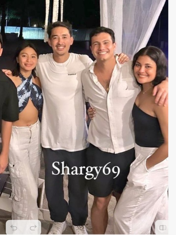 Maryrose605's tweet photo. #NadineLustre https://t.co/8l7XBoIp1C