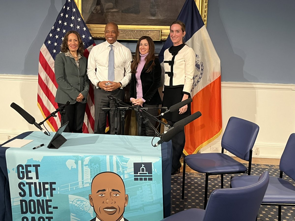 NYPDSVU's tweet image. Our EAC joined @NYCMayor and our partners from @NOW_NYC and @CATWIntl to discuss our efforts to combat trafficking and the collaboration to help rescue survivors. We thank the mayor for inviting us to speak and his commitment to ensuring we have the resources to #getstuffdone