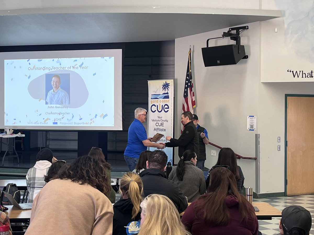 MrCookACHS's tweet photo. @GoldCoastCUE #superboldsaturday off and running with about 70 educators!  Thank you @RioSDLive for being such great hosts and thanks to our host and presidente, @MrSorensen805! Congrats to @CoachGonzalez19 and @DalePerizzolo for their wins! https://t.co/DpBVulHt6k