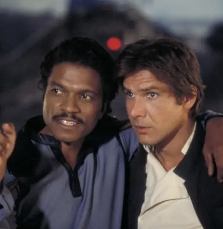 DiscussingFilm's tweet image. Billy Dee Williams recalls getting constantly ranted at for Lando betraying Han Solo.

“At the grocery store, a man shopping with his son looked at me with disgust. ‘I should put you in the deep freeze,’ he said, as his son nodded in agreement.”

(Source: people.com/billy-dee-will…)