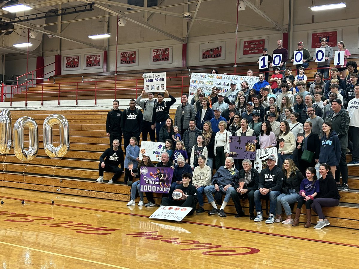 As they say, it takes a village 🏀

<a href="/CHWestHoops/">CHWestHoops</a> <a href="/CHWestAthletics/">CH West Athletics</a> @QuinnGibson2025