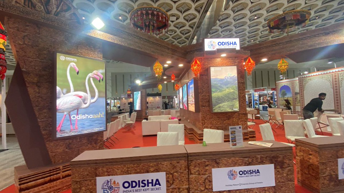 TourismDptt's tweet photo. Here’s another Excellence Award that comes as a cheer for Odisha.
Odisha Tourism was awarded with the 'Best Stall Design' Award at OTM Mumbai, held from 8th - 10th February 2024.
#OTInFocus 🎯 https://t.co/OQchY2VJ0u