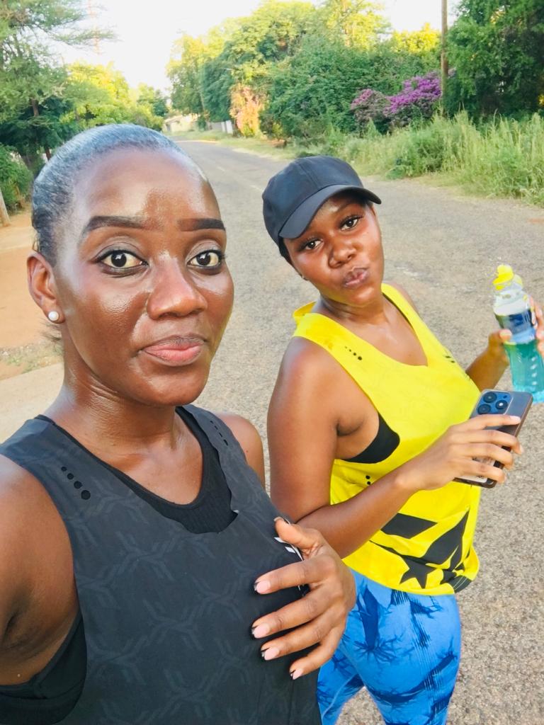 TKalangabae's tweet photo. We got our dosage of endorphins this evening ✅🦵💪 smol smol 5km..#Teamfearless https://t.co/G4ZFFmkSiH