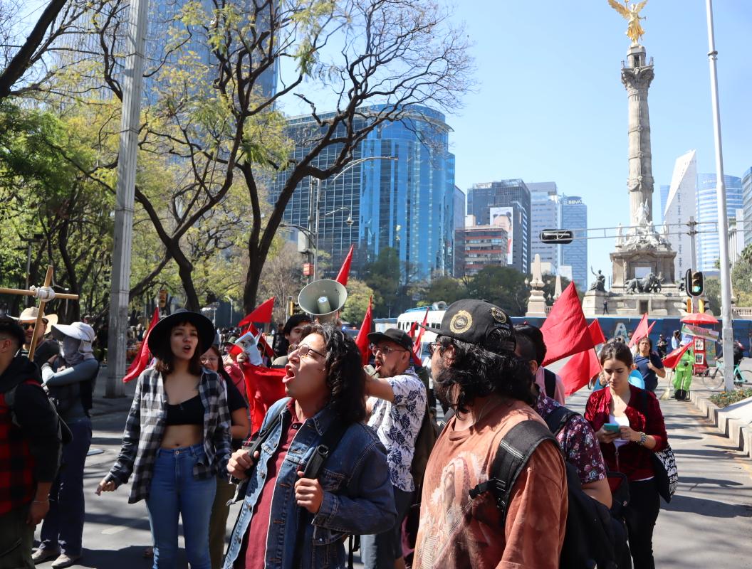No es posible que seamos de los países más atrasados en materia de horas de descanso para el trabajdor.
Inicia la marcha para reducir reducir las horas laborales en México
#yoporlas40horas