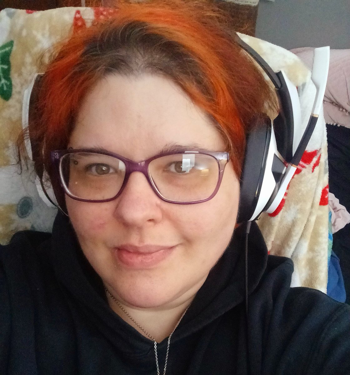 fluffygamerttv's tweet image. Going live in about ten minutes! Hope all of you are well. ❣️ Twitch.tv/jessy_lynn