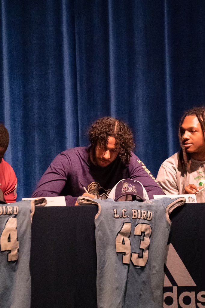 SIGNED , beyond fortunate to have made it official ! <a href="/JMUFootball/">JMU Football</a> <a href="/LCBfootball/">L.C. Bird Football 🦅 🏈</a> #godukes