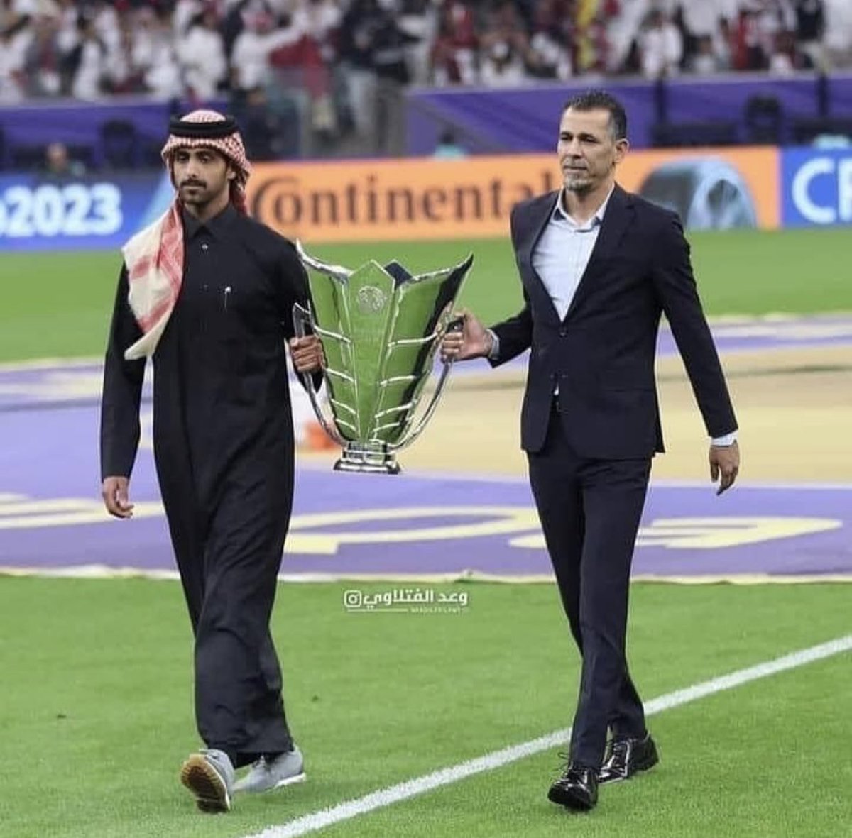 🇮🇶 مبروك لاخوانا القطريين اللي استقبلونا افضل استقبال اصحاب المواقف الاصيلة رياضياً

بلد خالد جاسم الف مبروك
وهاردلك لاخوانا الاردنيين .. الشماته مو حلوة احنا العراق ارفع من هيج شغلات

الكاس قطري من ايد ابو ذنون
 #الاردن_قطر