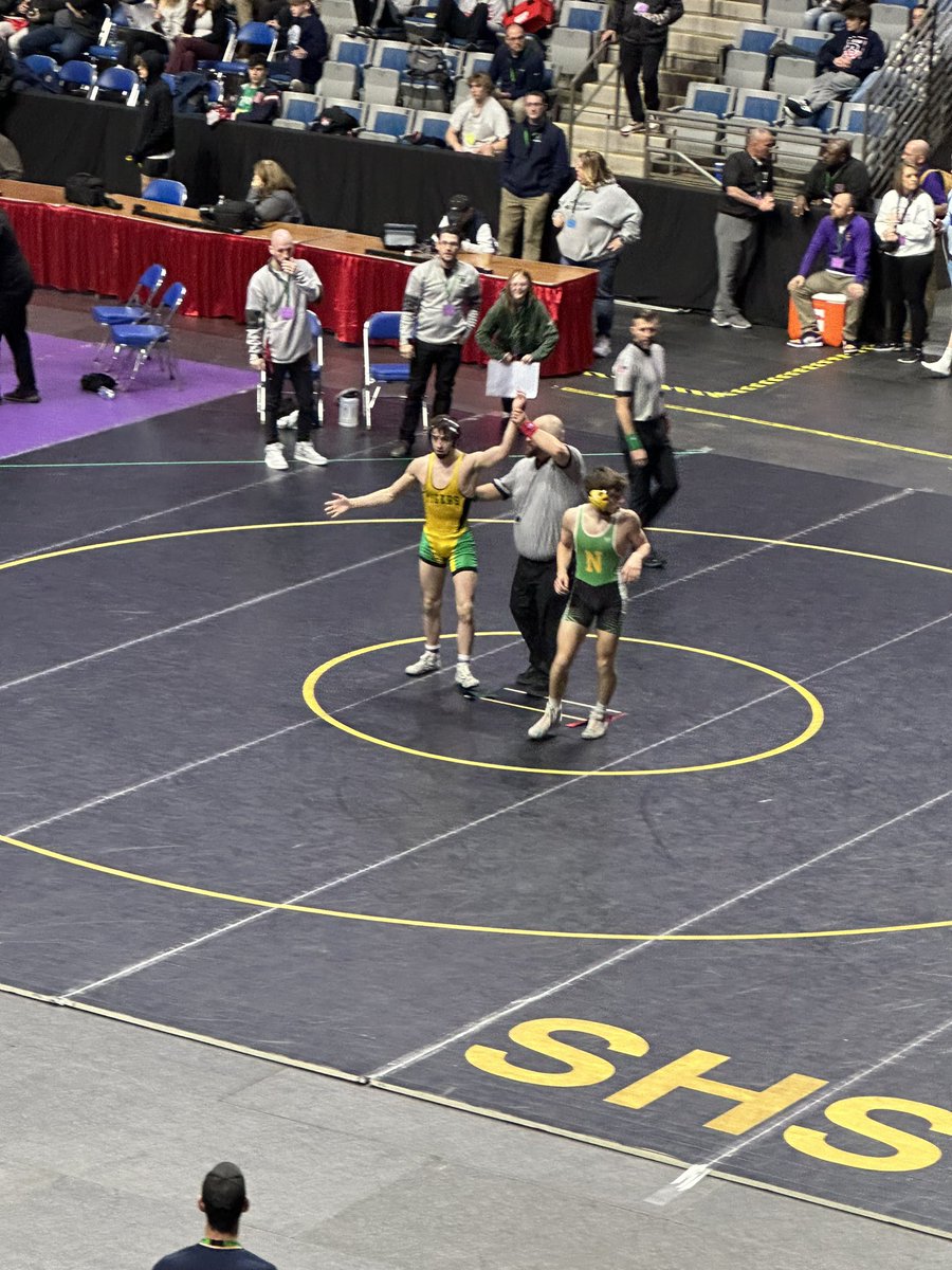 sebpsu4's tweet photo. Cole punched his ticket to STATE!!!!!!! @YHSAthletics @ytownstrength @YHSPublications @YorktownHighSch @YorktownSupt 🐯💚🤍🫶🏼 https://t.co/I7jSrOP5ne