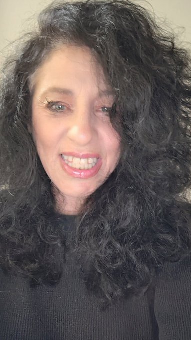 Go Patriots oh wait a minute they're not playing that's right lol I guess I have to cheer on the Chiefs<a href="/tag/dickrambone"class="tags"><span>#dickrambone</span></a><a href="/tag/hollywoodvideo"class="tags"><span>#hollywoodvideo</span></a><a href="/tag/pattipetite"class="tags"><span>#pattipetite</span></a><a href="/tag/buffydavis"class="tags"><span>#buffydavis</span></a>