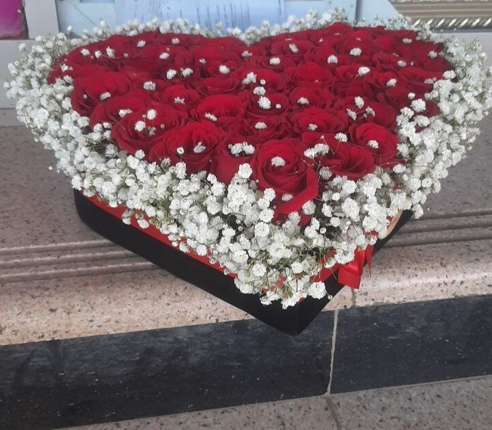 ለፍቅረኛሞች ቀን (Valentine's Day) አበባ እና ስጦታዎችን ዛሬ ይዘዙ። እሮብ እናደርሳለን። soderestore.com